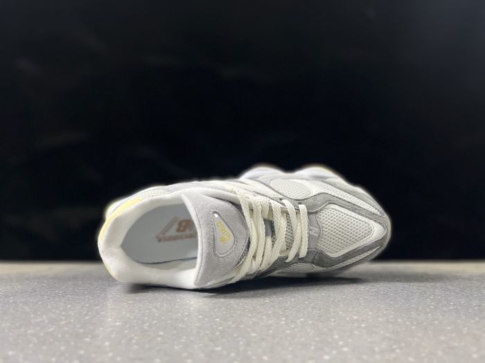New Balance 9060 U9060AUB Sneakers in Gray and Yellow