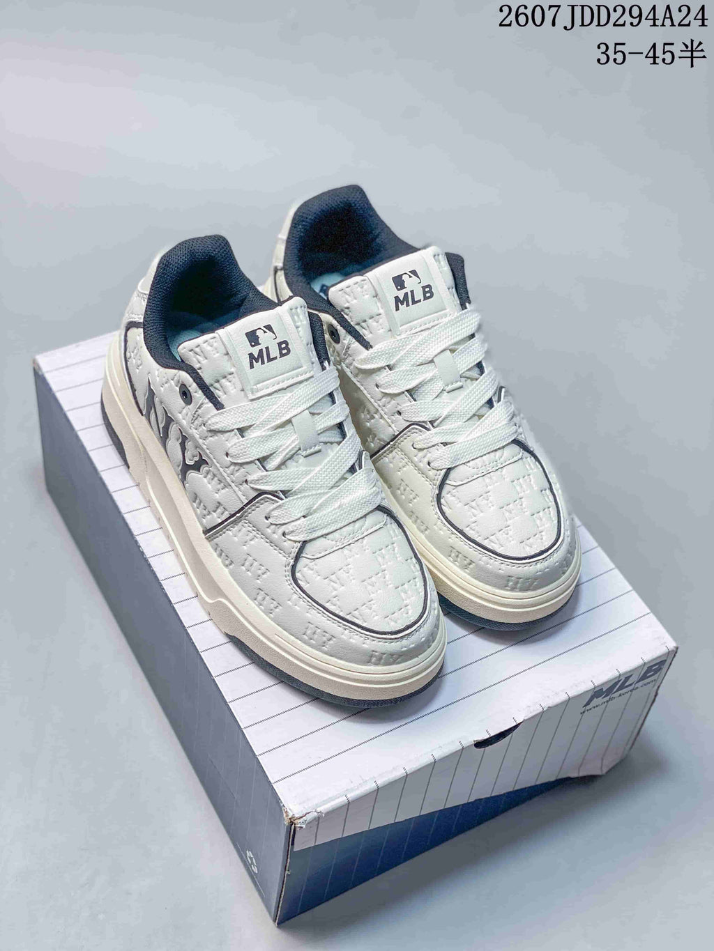 MLB Chunky Liner MID Sneakers White and Lavender