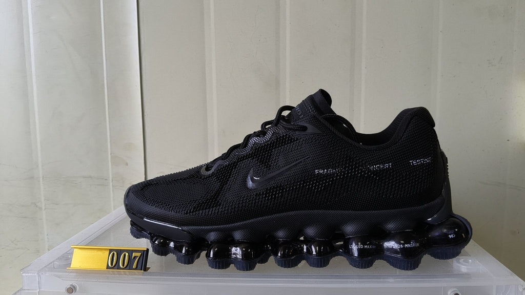Nike Air Liquid Max x Fragment Black Sneakers