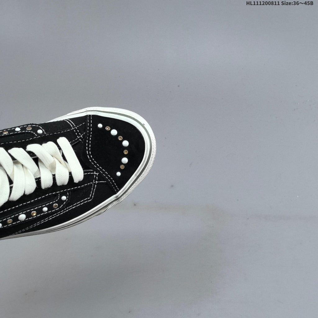 Vans Old Skool Platform Low-Top Sneakers, Black and White