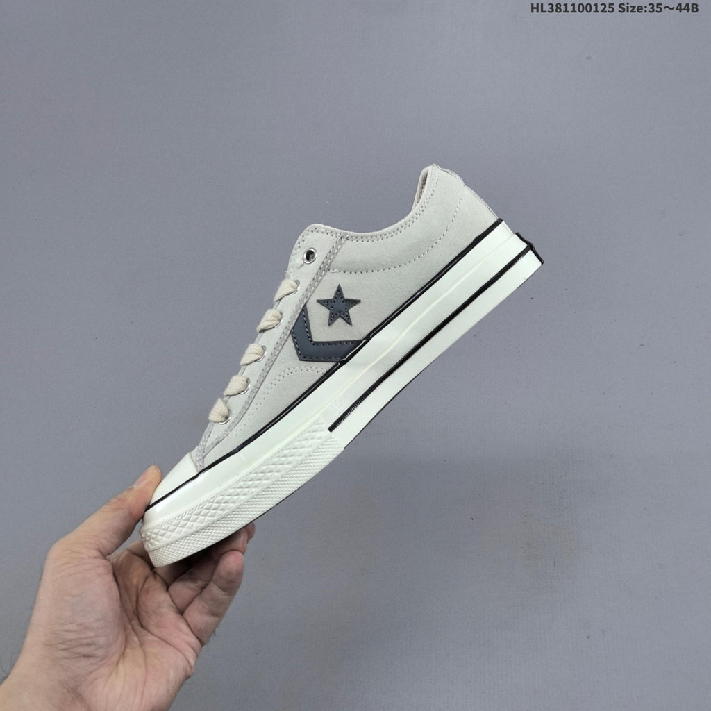 Converse Star Player Ox Low-Top Sneakers in Navy/White