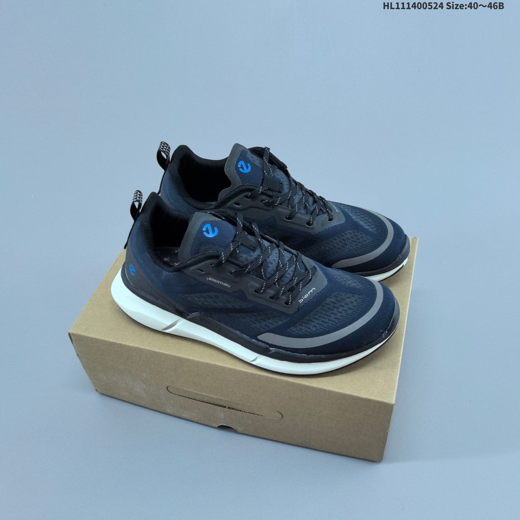 ECCO Men’s Lace-Up Outdoor Sneakers