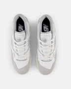 BB550NEA - White Grey