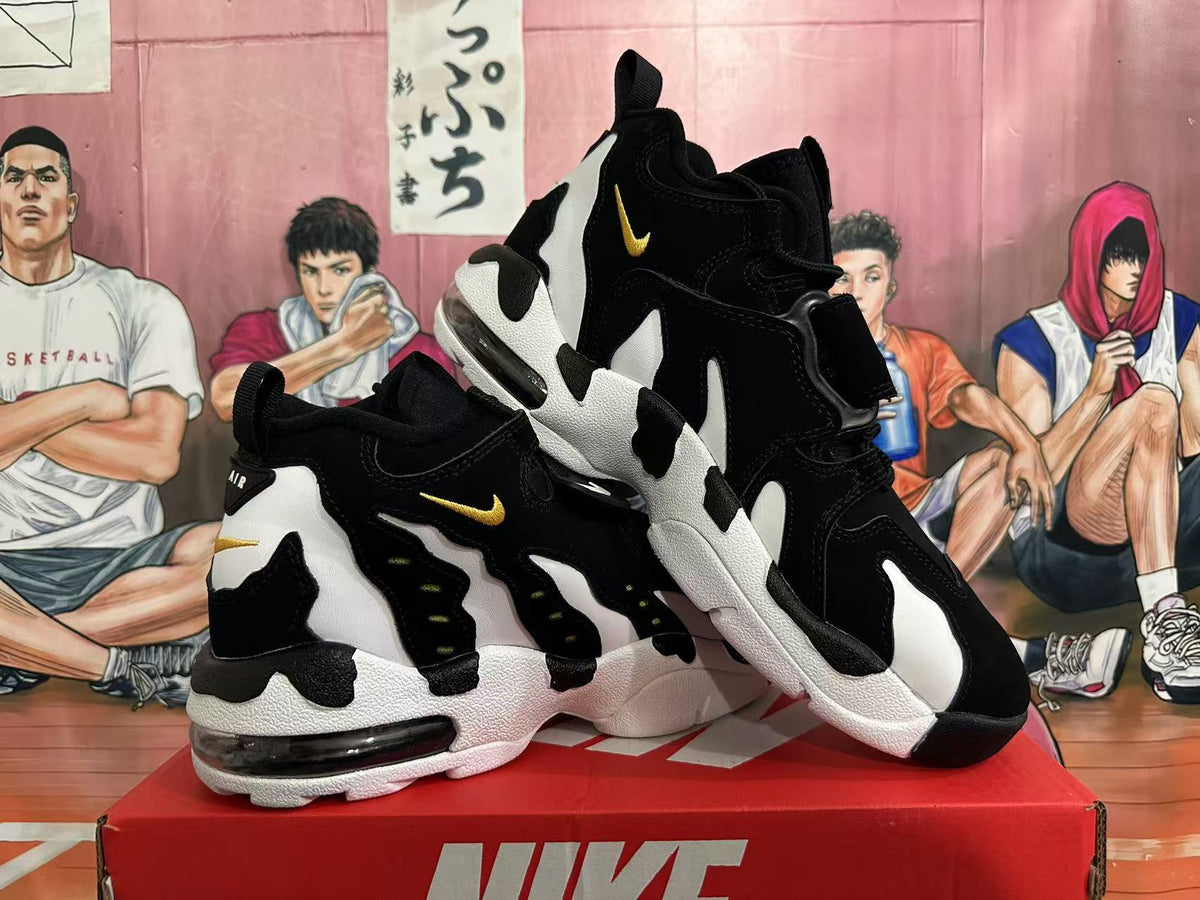 Nike Black and White High-Top Sneakers