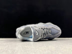 New Balance 9060 Sneakers in Grey U9060SG