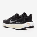 Nike Womens ZoomX Invincible Run Flyknit 3