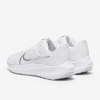 Nike Womens Pegasus 40