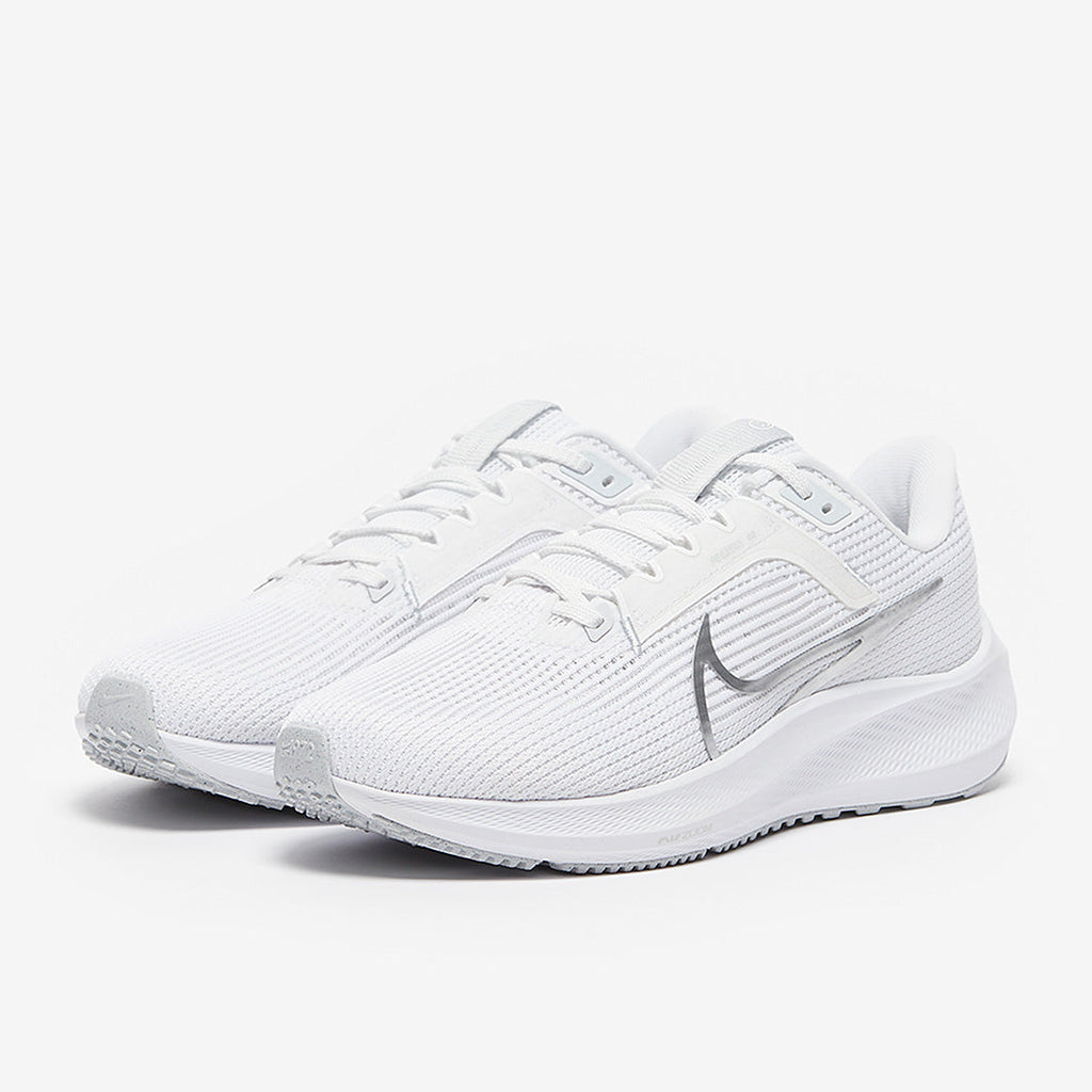 Nike Womens Pegasus 40