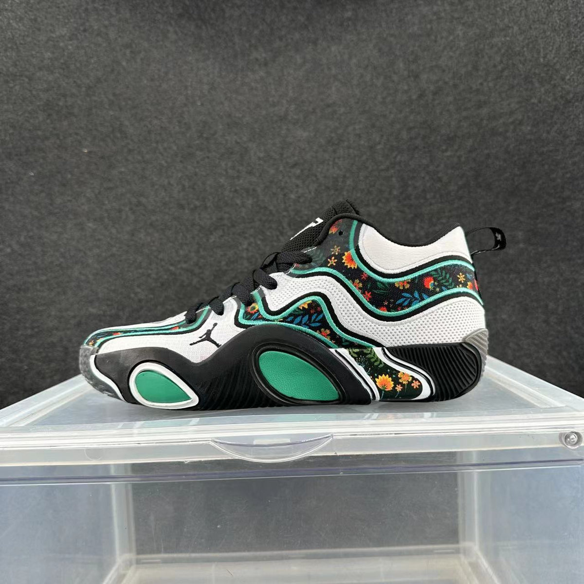 Jordan Low-Top Sneakers in Black, White and Green
