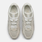 New Balance 204L