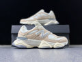 New Balance U9060WNA Sneakers in Beige and White