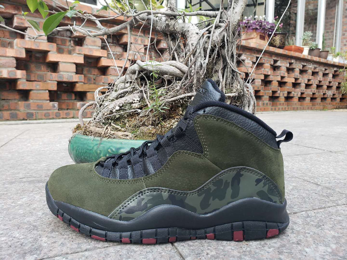 Air Jordan 10 High-Top Sneakers in Olive Camo