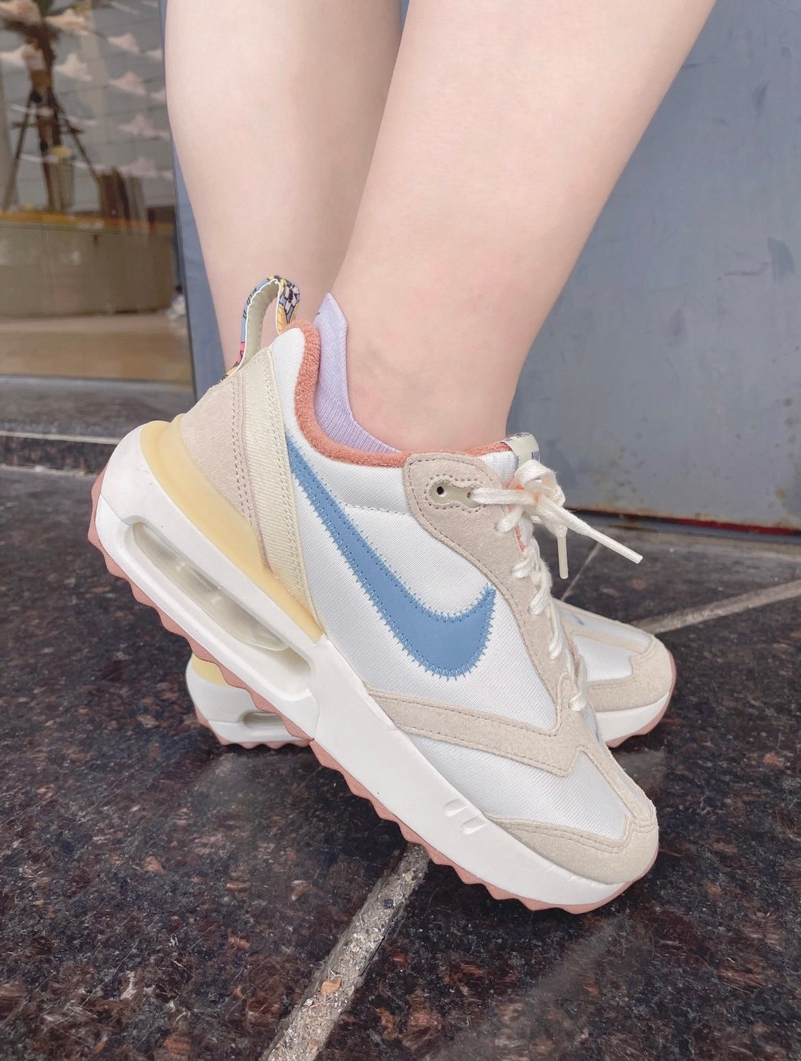 Nike Air Max Dawn Sneakers DV4248-141, Cream and Blue