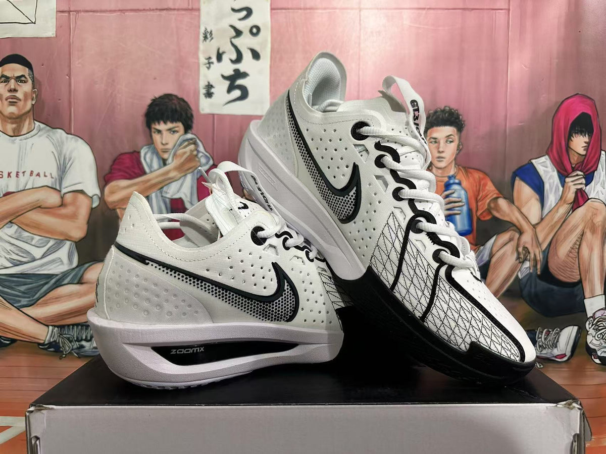 Nike White and Black Basketball Sneakers