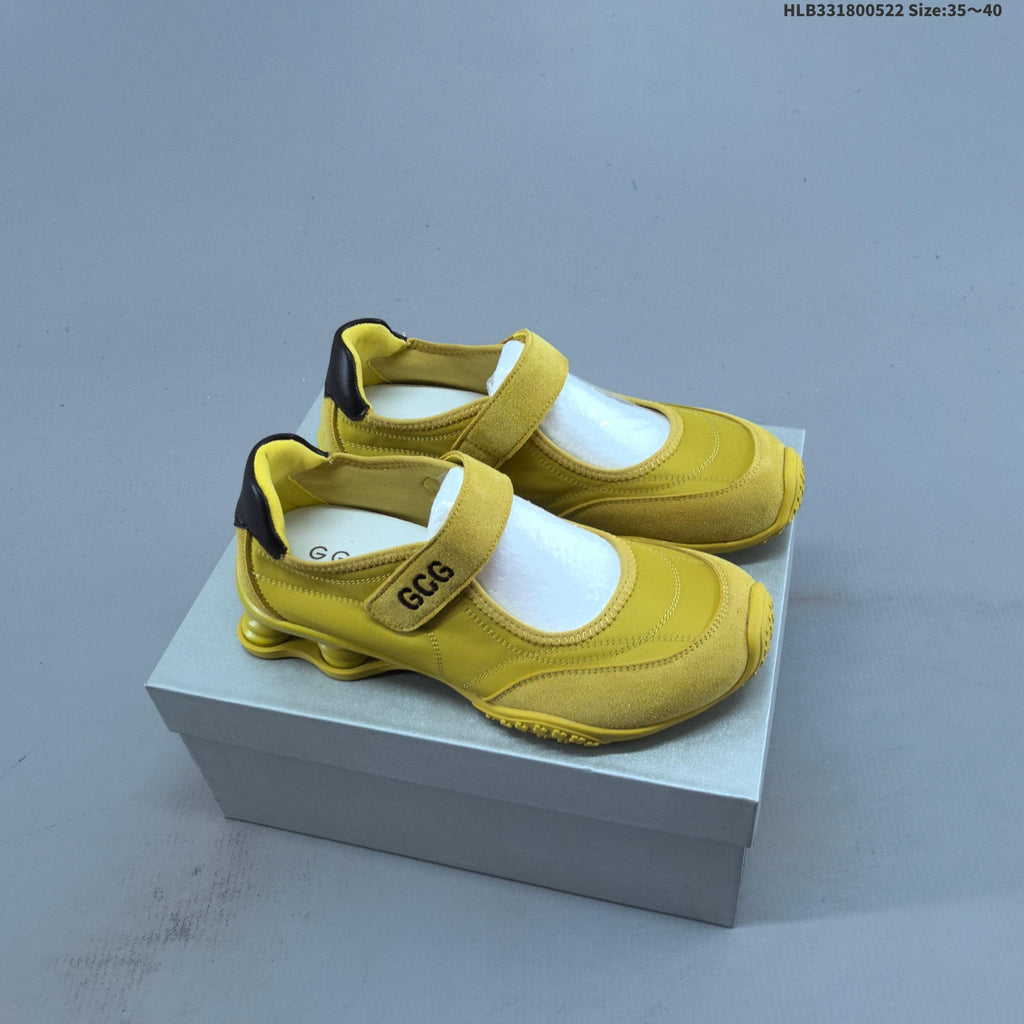 GG-CC G26U9213 Mary Jane Sneakers with Sculpted Sole