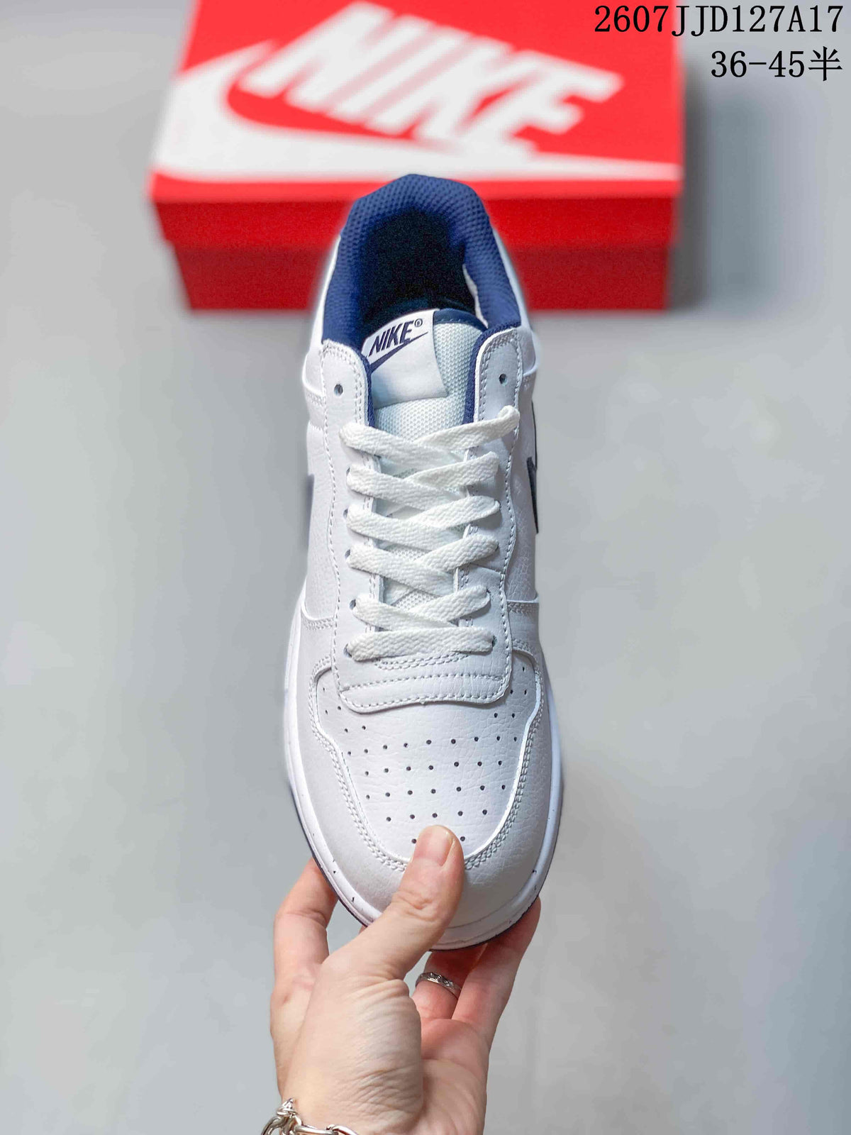 Nike SB Dunk Low Pro White Navy Sneakers 2607JJD127A17