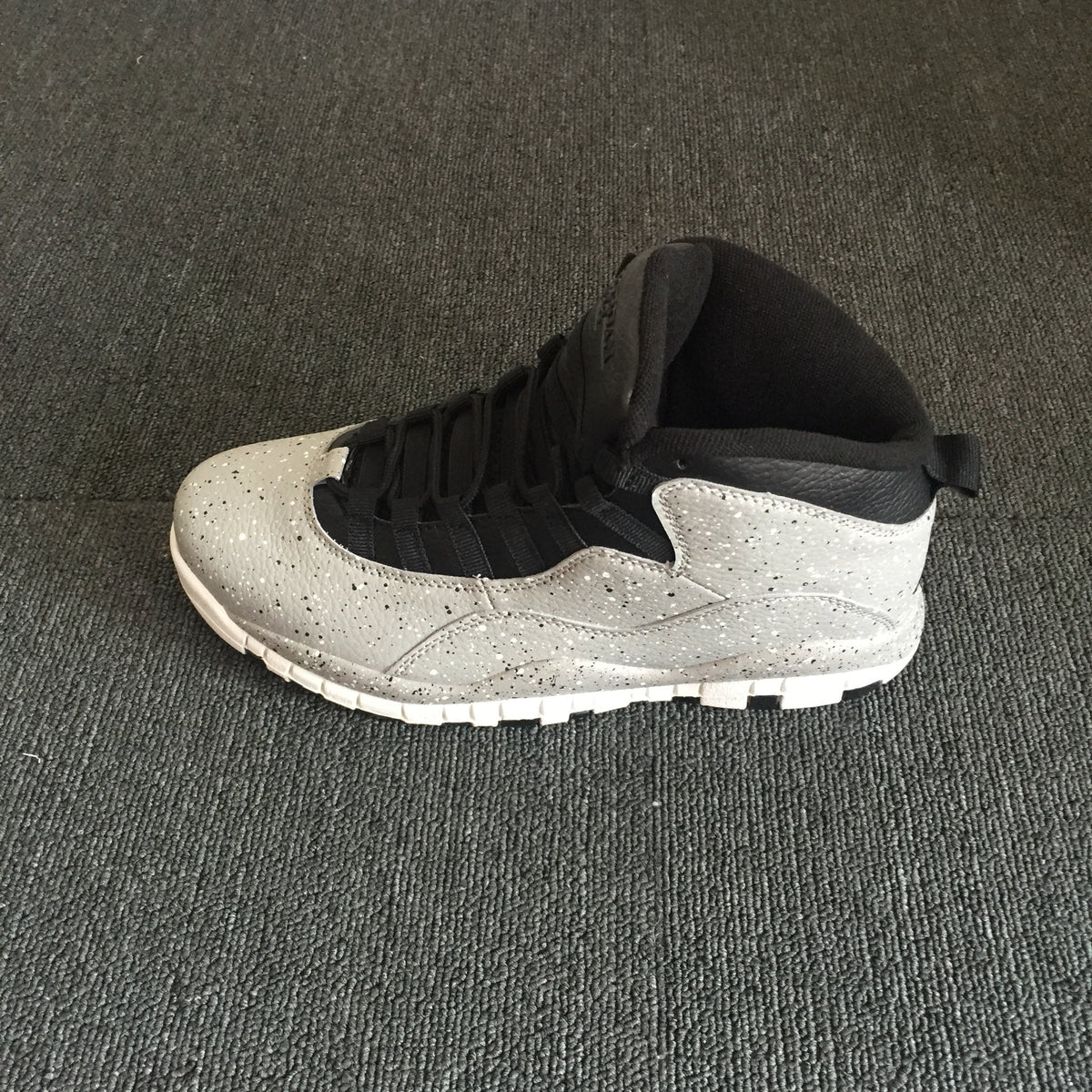 Jordan 10 High Sneakers in Grey and Black Speckle
