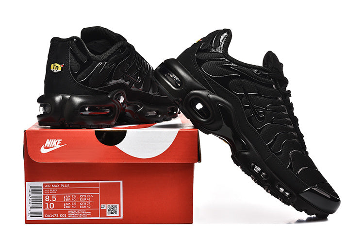 Nike Air Max Plus All Black Sneakers