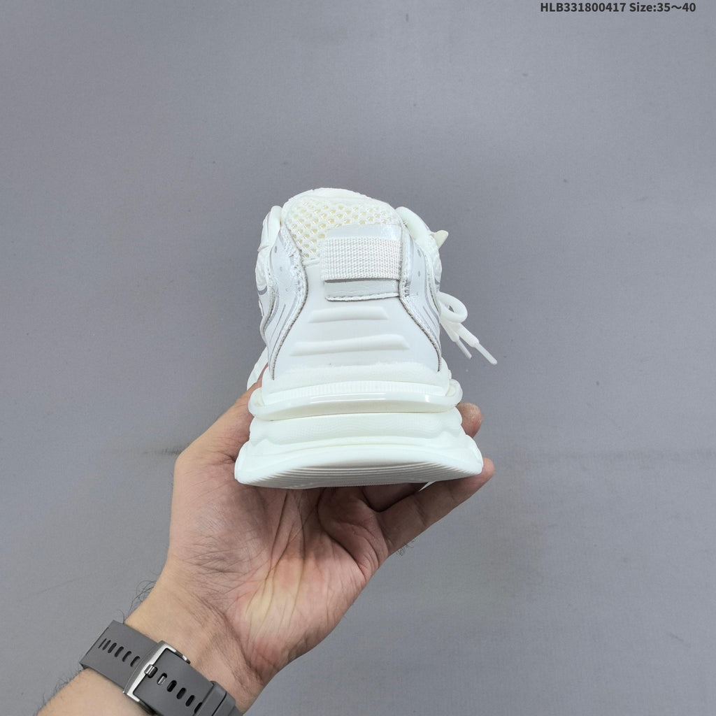 GG-CC Chunky Low Sneakers in White