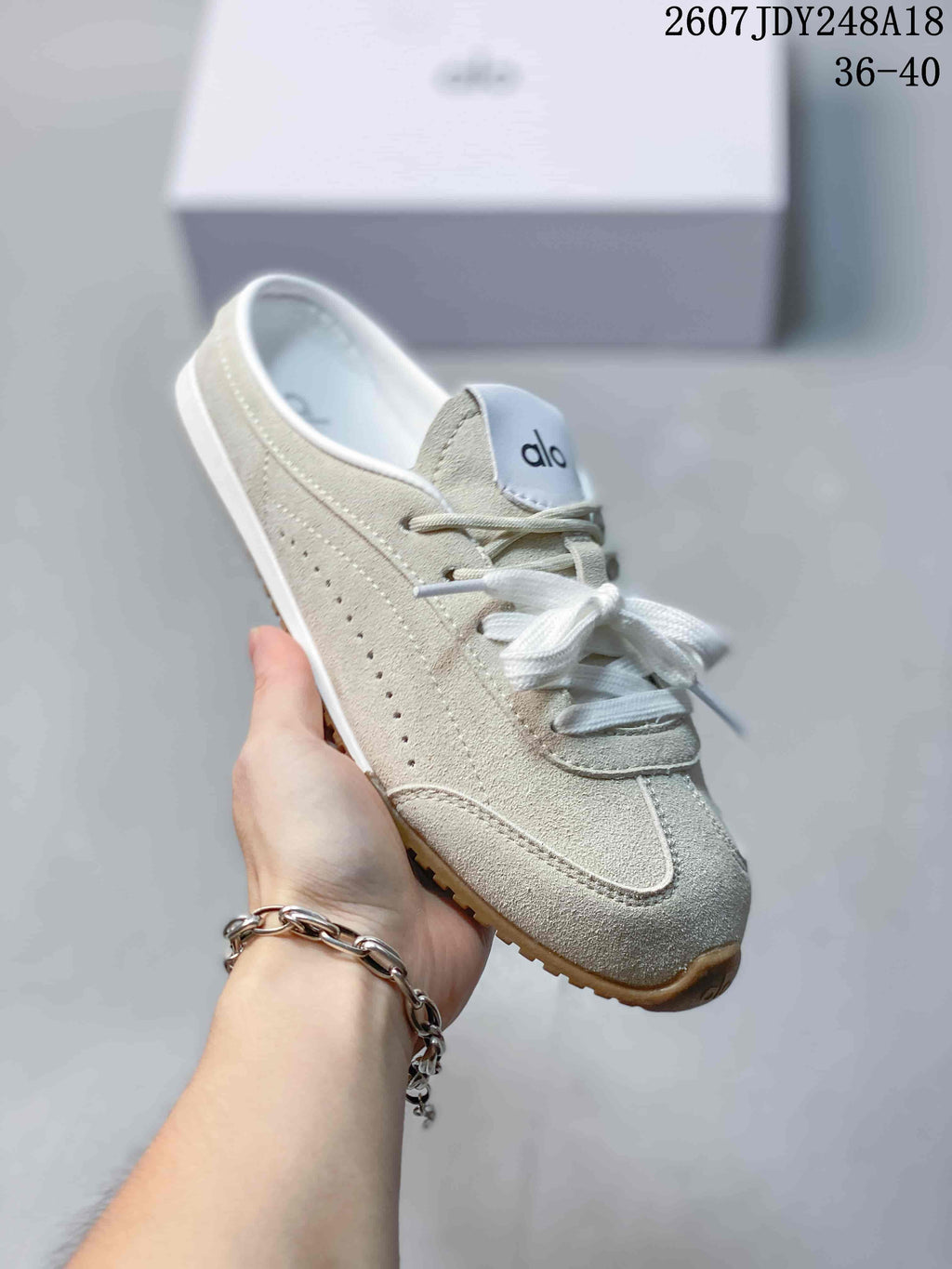 Alo Yoga Sunset Cream Mule Sneakers 711085EEU