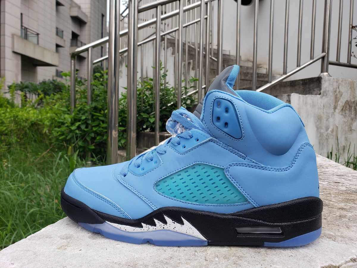 Jordan Air Jordan 5 University Blue High-Top Sneakers