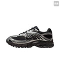 Nike HQ2056-007 Sneakers in Black and Silver