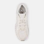 New Balance 204L