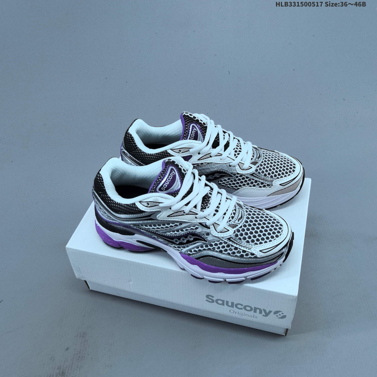 Saucony ProGrid Omni 9 Retro Running Sneakers