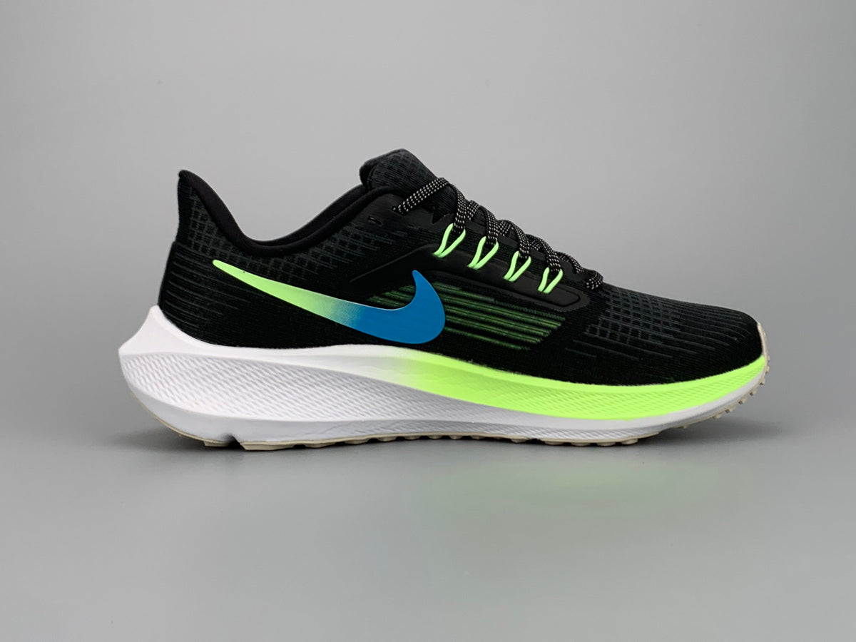 Nike Air Zoom Pegasus 39 Running Shoes Black Green DO7435-900