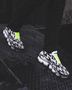 Nike Air VaporMax Moc 2 Acronym Black White Volt AQ0996-001