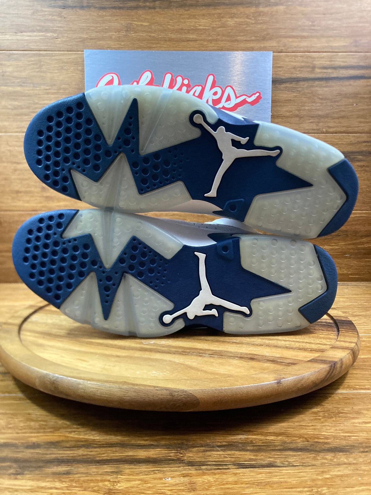Jordan 6 Retro Midnight Navy (2022)