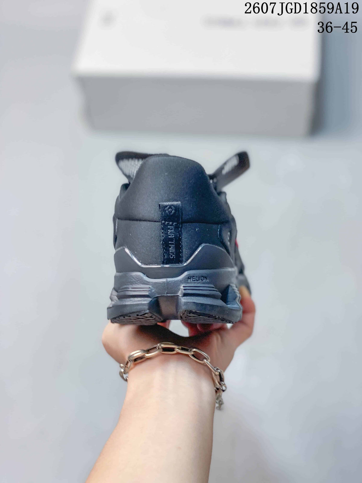 On Cloud X FKA twigs Running Sneakers Black Style 2607JGD1859A19