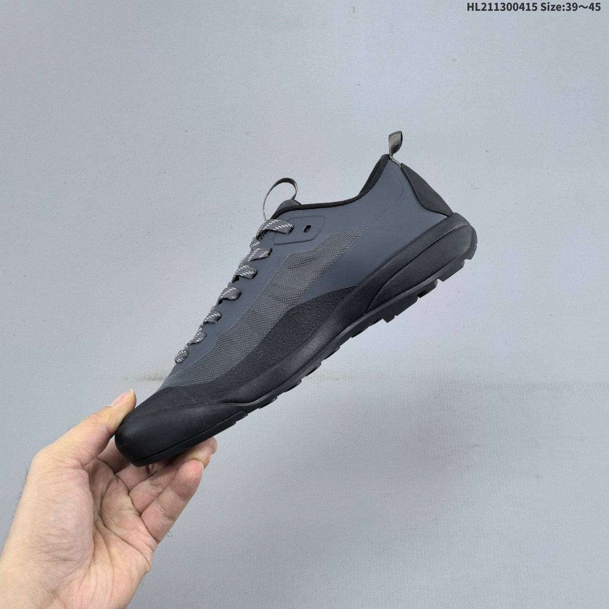 Arc'teryx Konseal LT Hiking Shoes in Charcoal Gray