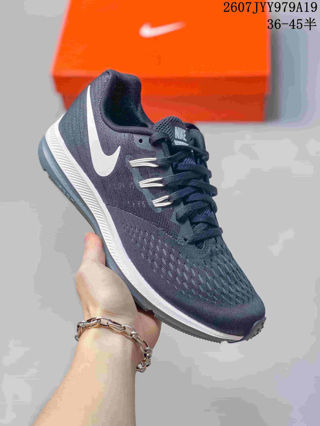 Nike Air Zoom Winflo 5 Running Sneakers Dark Gray White