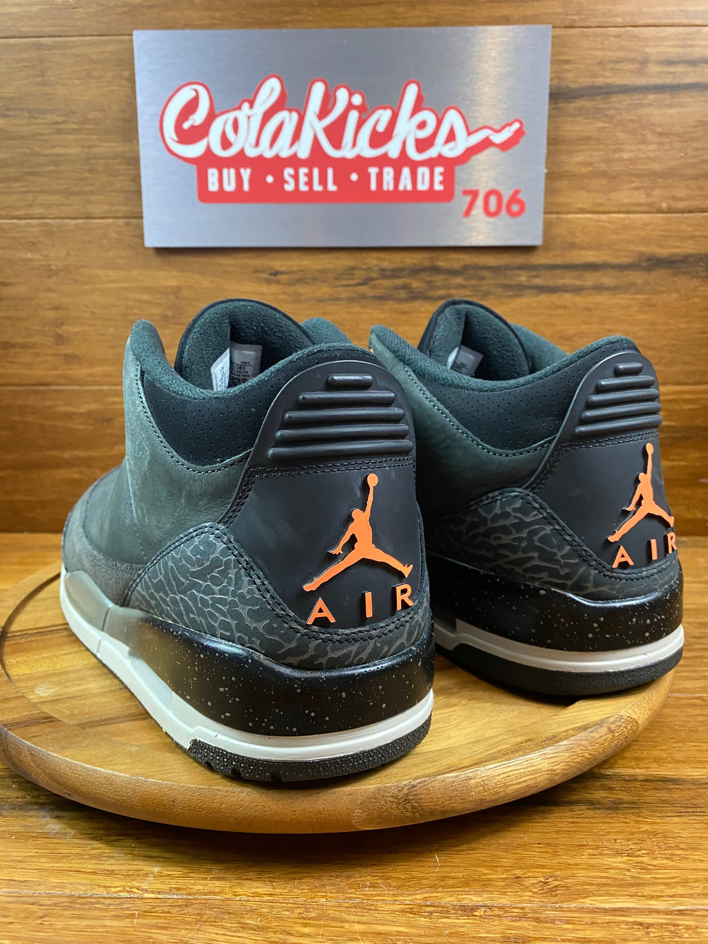Jordan 3 Retro Fear Pack (2023)
