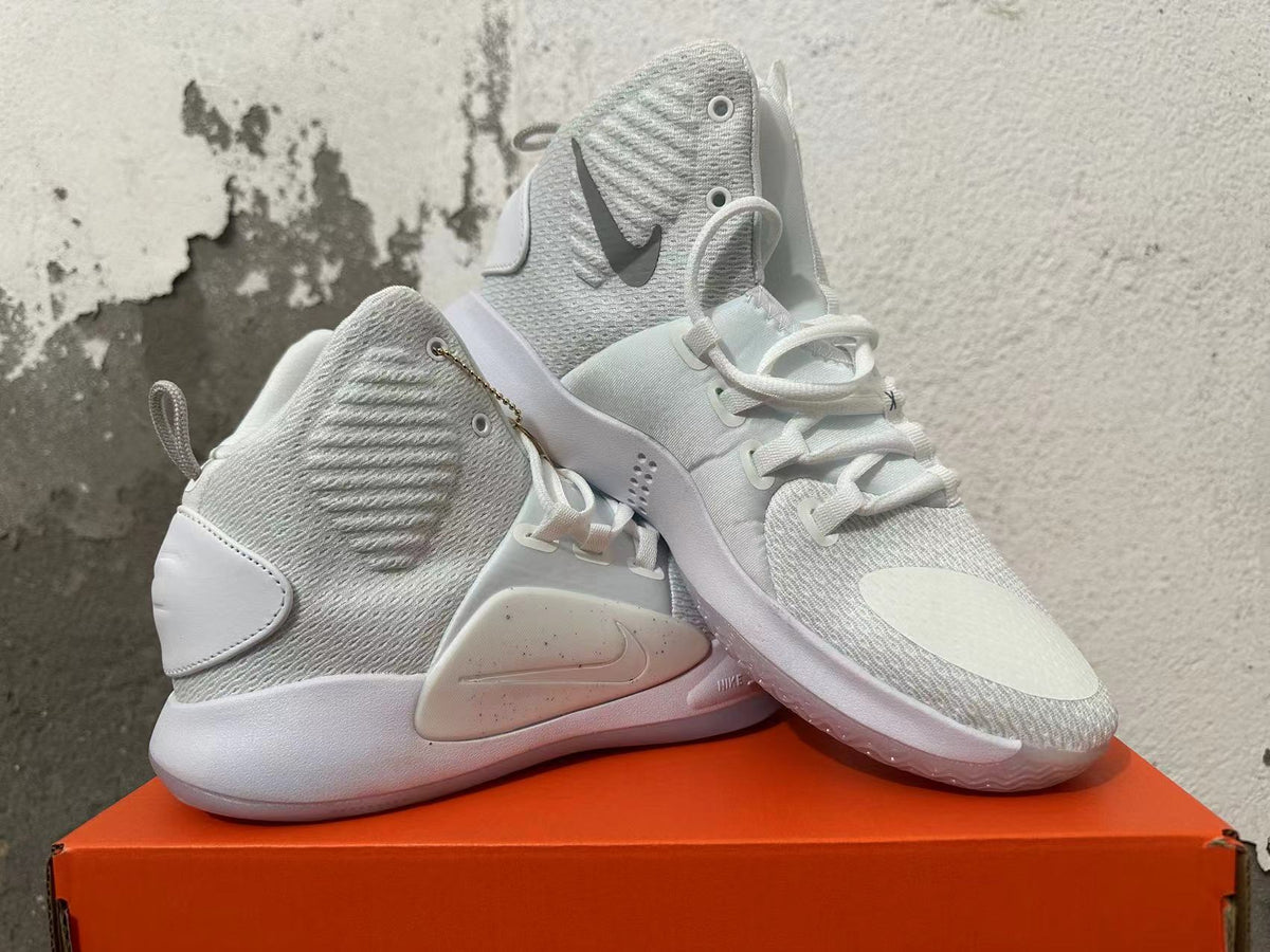 Nike Zoom Basketball Shoes, White