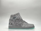 Air Jordan 1 High Cool Grey Patterned Sneakers