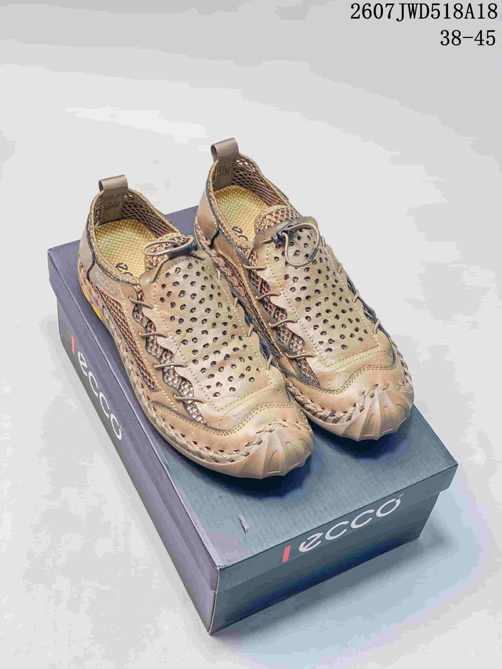 ECCO 2607JWD518A18 Tan Outdoor Trail Sneakers
