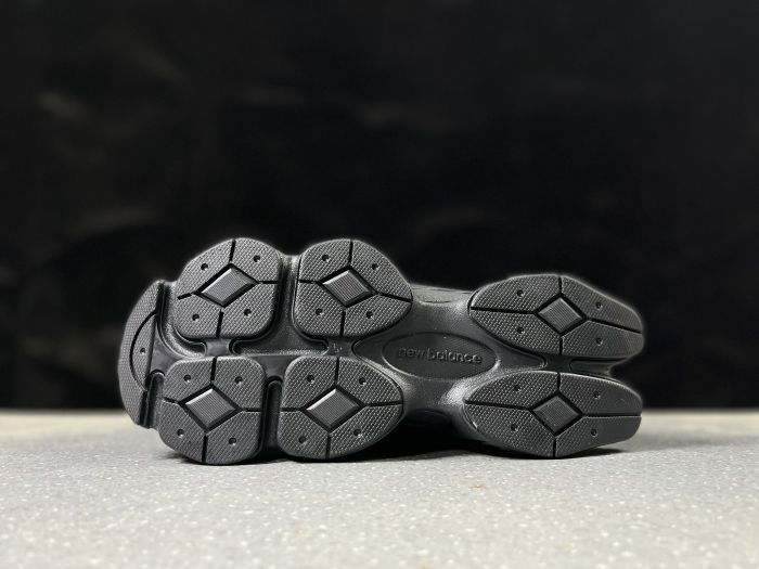 New Balance 9060 U9060FOS Black and Grey Sneakers
