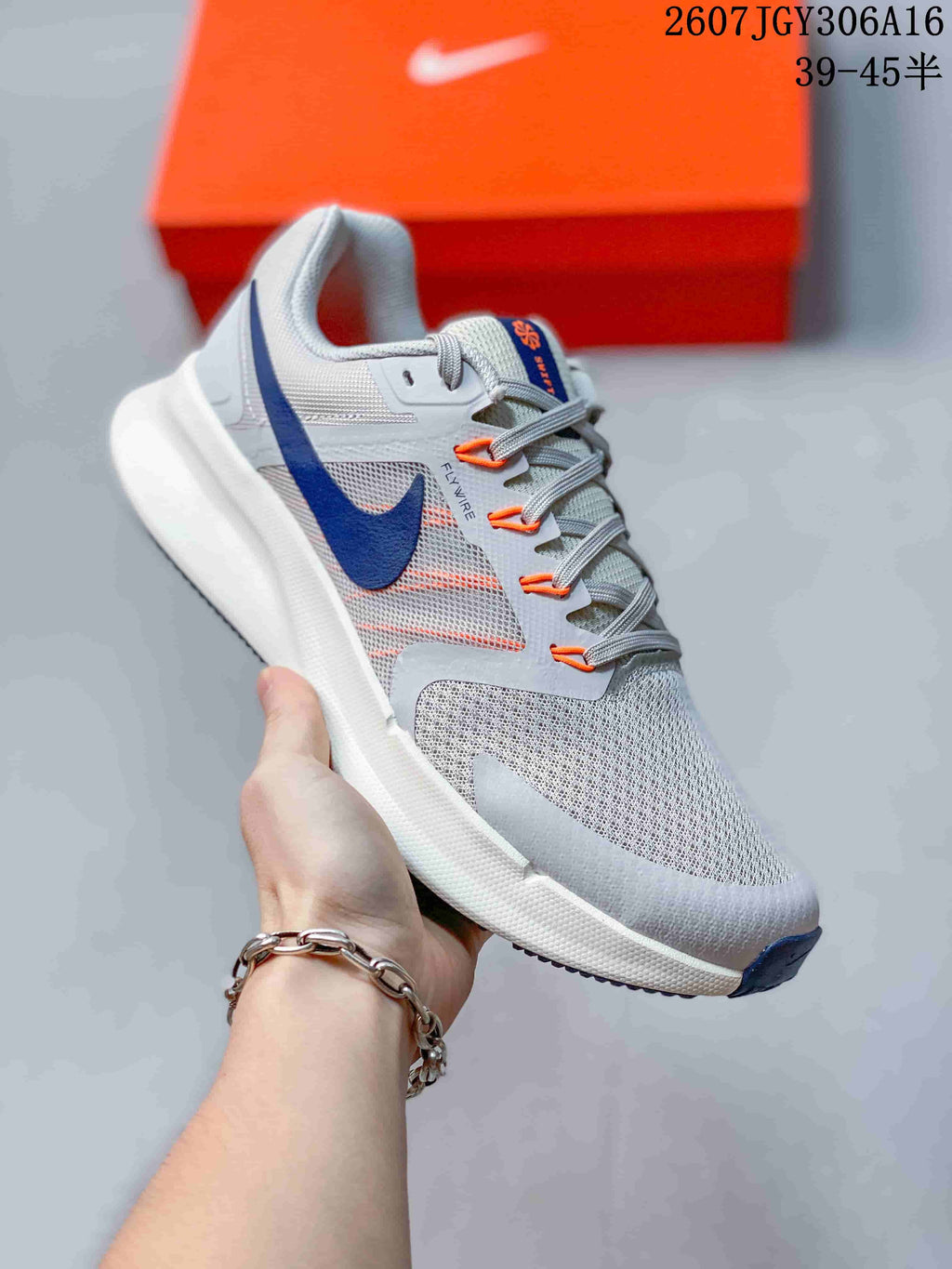 Nike Run Swift 3 Low-Top Sneakers in Gray, Navy and Orange