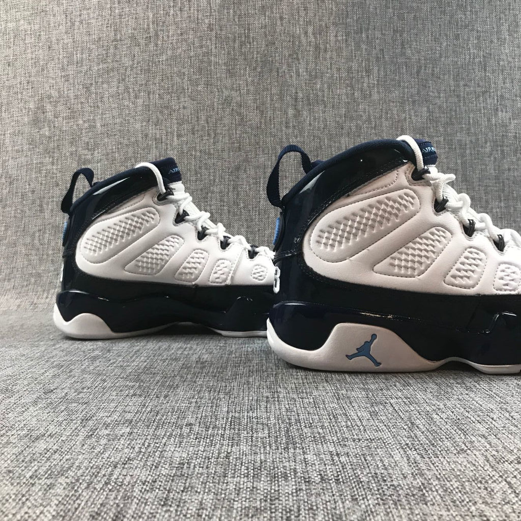 Jordan Air Jordan 9 Retro UNC High-Top Sneakers 302370-145