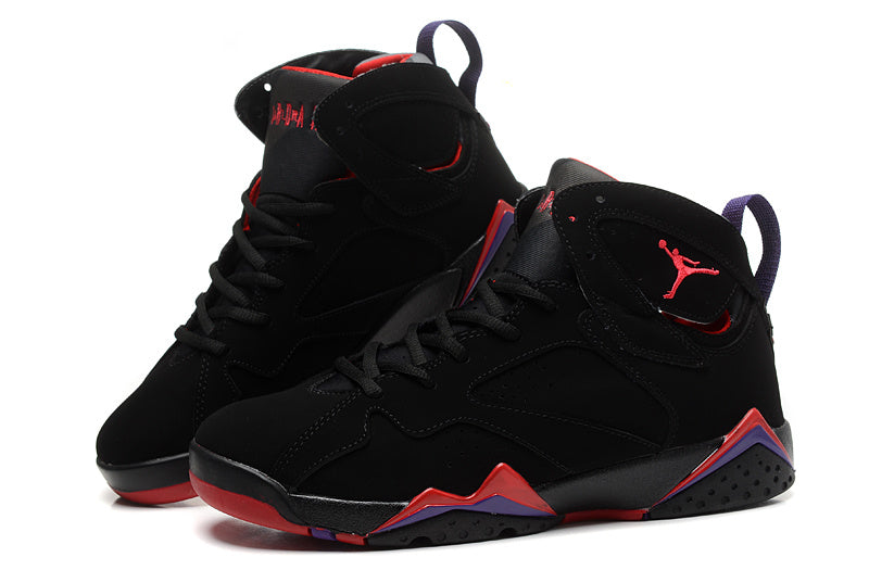Jordan Air Jordan 7 Retro GS Sneakers, Black and Gold