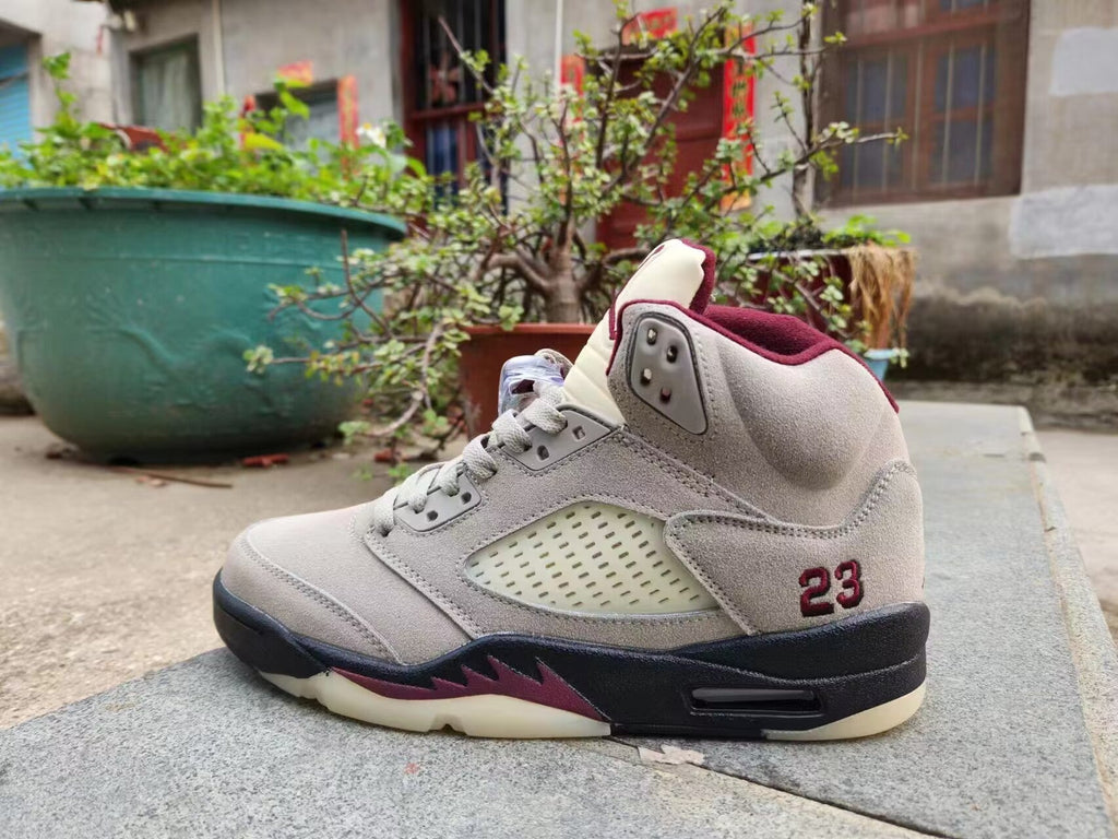 Jordan 5 Retro Sneakers Grey and Burgundy