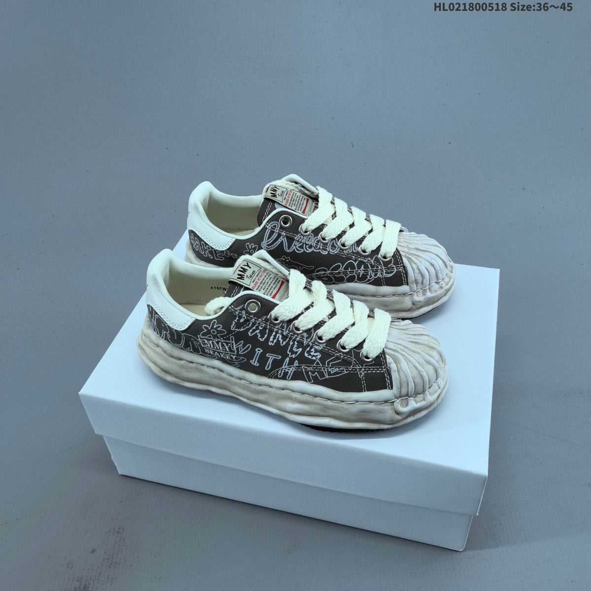 Maison Mihara Yasuhiro Blakey Low-Top Sneakers, Graphic Print