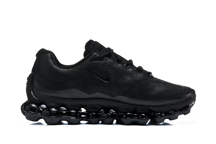 Nike Air Max Plus Black Sneakers