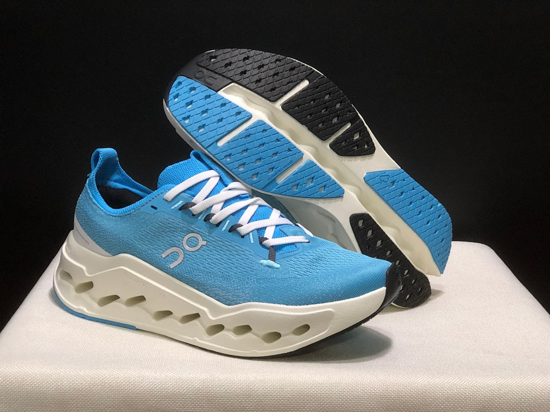On Cloudsurfer Max Running Shoes, Sky Blue