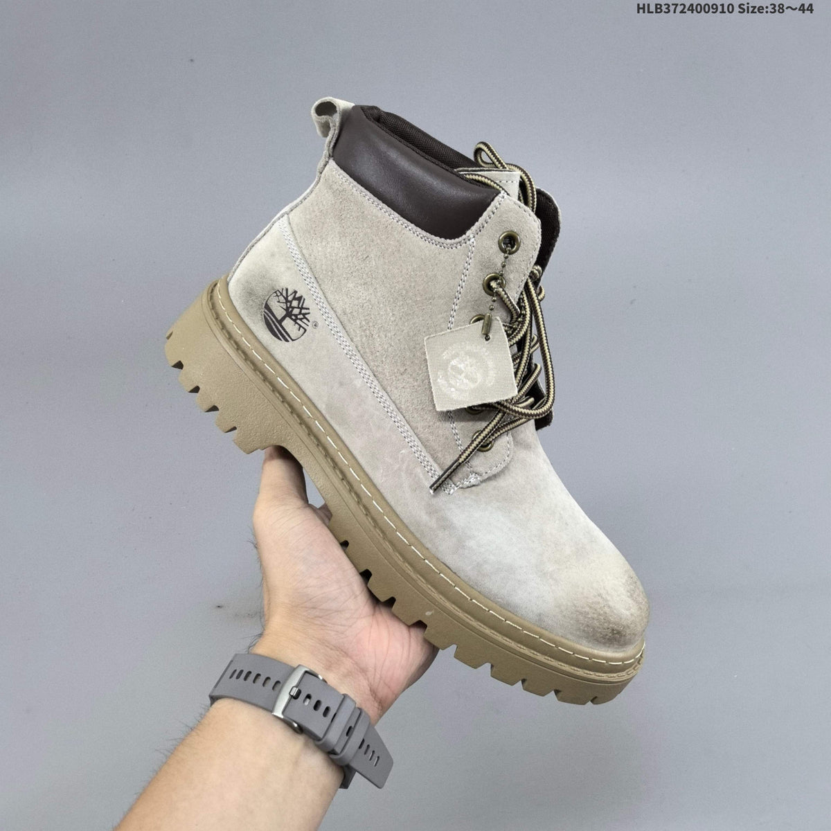 Timberland Mid-Top Lace-Up Boots in Wheat and Taupe