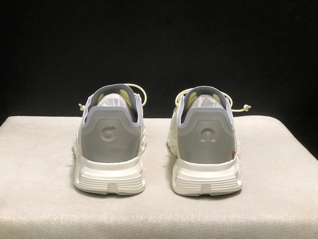 On Cloud 6 Coast Sneakers in Beige