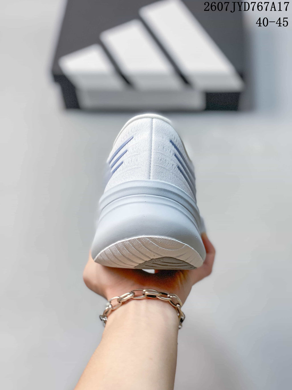 adidas Supernova Rise 4 M White Blue Sneakers 711570YWI