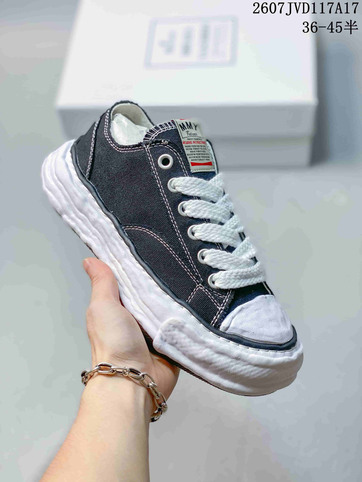 Maison Mihara Yasuhiro MMY Canvas Low Sneakers Black Olive
